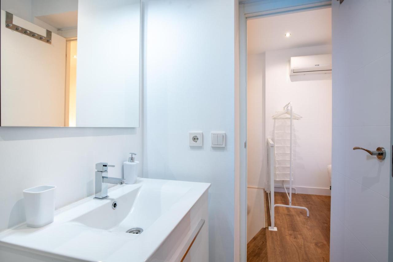 Apartament Holi-Rent Gonzalez Cuadrado Sewilla Zewnętrze zdjęcie